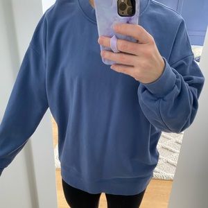 Oversized blue Lululemon crew neck, size 6-8